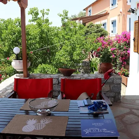 Amanda Holiday home *